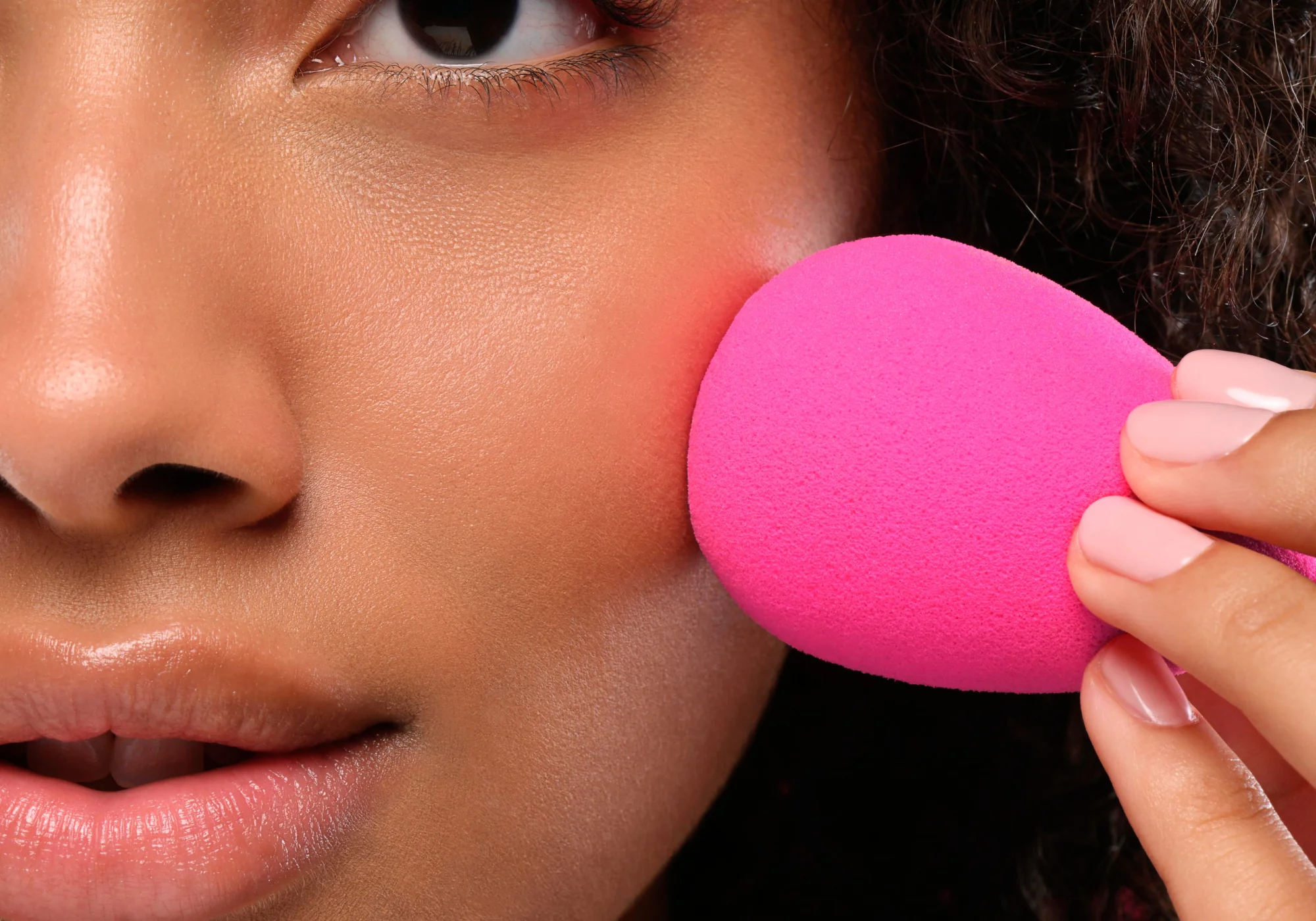 Master the Flawless Airbrushed Finish